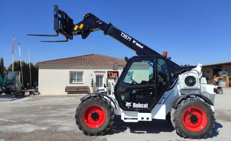 BOBCAT T3571