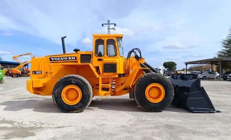 VOLVO BM L120