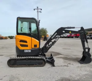 VOLVO ECR25D