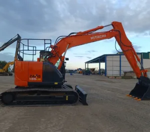 HITACHI ZX135US-5B