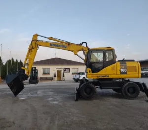 KOMATSU PW160-7