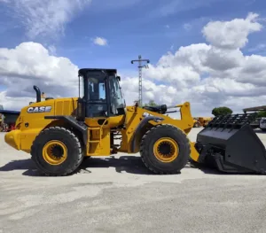 CASE 821F