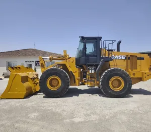 CASE 921C