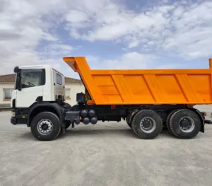 SCANIA P114